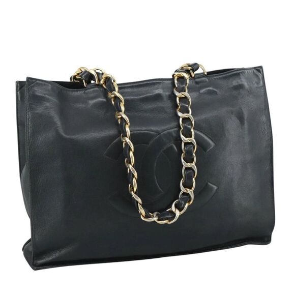 ✅AUTH✅CHANEL LAMBSKIN SHOULDER BAG - Picture 1 of 13